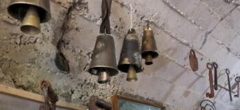 Kthehu bunkerin në muze, koleksionistes nga Gjirokastra iu desh 1 dekadë për të realizuar ëndrrën –