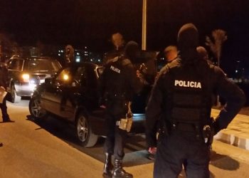27-vjeçari i mbuluar me gjak në spital, reagon Policia e Beratit –