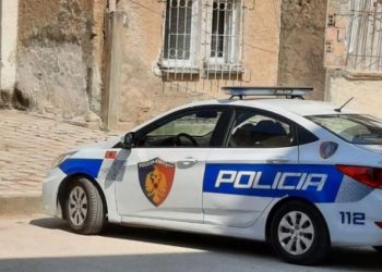 E rëndë në Maliq, burri vret gruan –