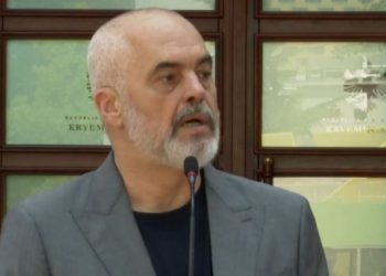 Do i shërbeni Atdheut jo tre, por pesë vite –