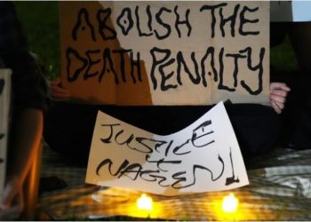 Vetëm për 30 gr heroinë, ekzekutohet gruaja e parë në Singapor –