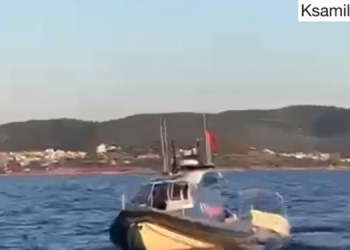 Rrezikoi jetën e plazhistëve, bllokohet skafi e ndëshkohet drejtuesi –