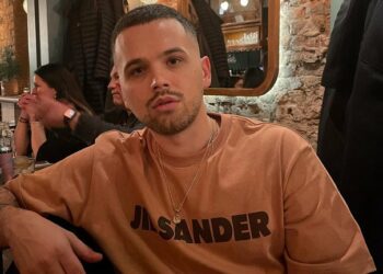 Në skenë prej vitesh, Yll Limani tregon sikletin që e kap në koncerte –