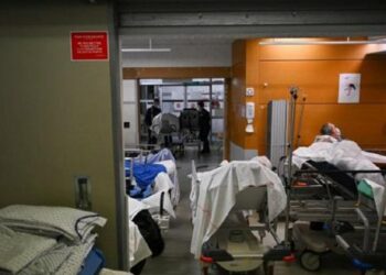 Si Shiqipëria/ Edhe ky vend mbetet pa mjekë, 5 mijë pacientë ngelen në duart të infermierëve –