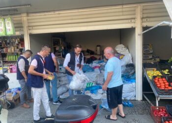 Lulëzon tregu me qeset plastike bllokohen “me fije” nga ISHMT –