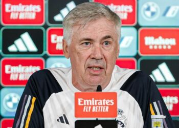 Është portier i madh –