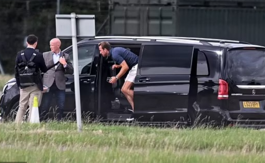 Kane mbërrin në Mynih, mund të debutojë që të shtunën –