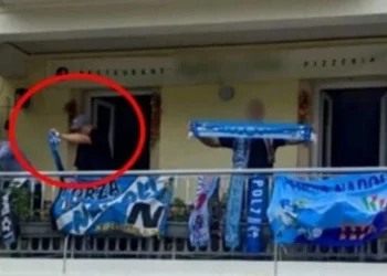 Pasioni për futbollin tradhton mafiozin italian –