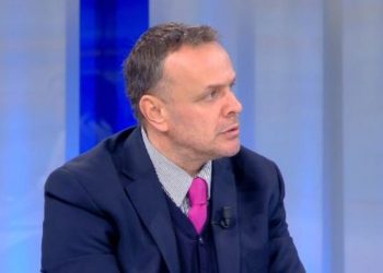 Kjo bomba e Gushtit, qenka… –