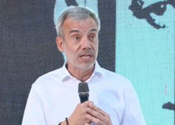 Këto troje janë të mbushura me dashuri për… –