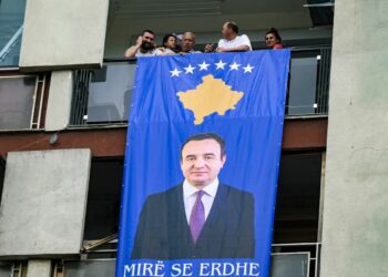 Kurti në RMV/ Kallëzime penale për kryetarët e Tetovës e Çairit –
