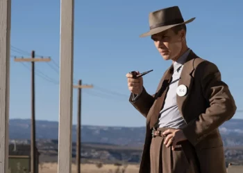 Popullariteti i “Oppenheimer” ndryshon programin e kinemave