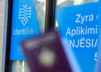 Pasaportat dhe ID, IdentiTek njofton qytetarët për procedurat –