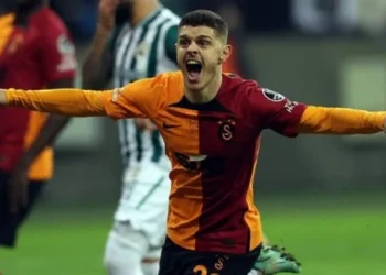Rashica pranë firmës me Galatsaray, Norwich ul pretendimet –