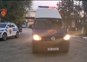 I dehur dhe me kallash, arrestohet 40-vjeçari në qendër të… (VIDEO) –