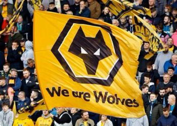 Klubi anglez gjen trajnerin e ri dy ditë para startit të sezonit –