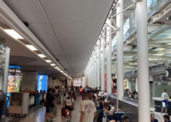 U mbyll nga shpërthimi i vullkanit Etna, rihapet aeroporti i Katanias –