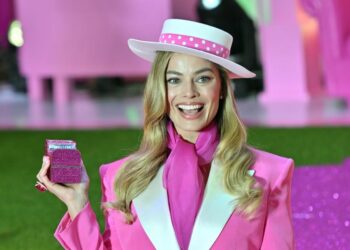 Skenat “+18” shpallin “non-grata” Barbie dhe në shtetin afrikan –