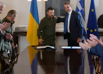 Mitsotakis pozicionoi Ballkanin përkrah Ukrainës –