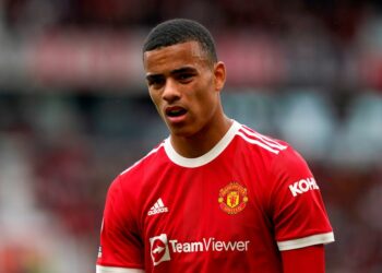 U shpall i pafajshëm, United sqaron të ardhmen e Greenwood –