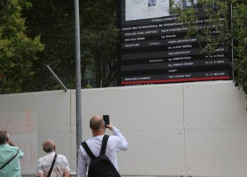 Sa lulishte u shkatërruan nga Veliaj në Tiranë për kulla –