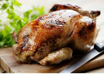 Si të kuptoni që mishi i pulës është i prishur –