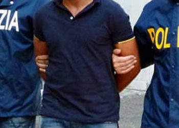 I dënuar me 13 vite burg për vrasje, arrestohet shqiptari në Torino –