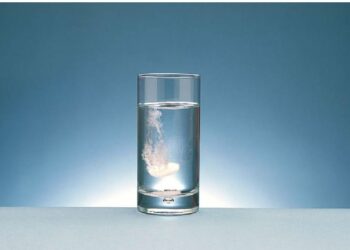 Cila është pija më e mirë për të ndihmuar tretjen –