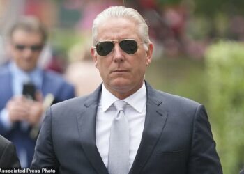 Hunter Biden i përfshirë në aferën e McGonigal në Shqipëri –