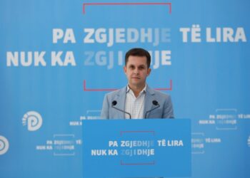 Ministria mashtroi me jetë popullin –