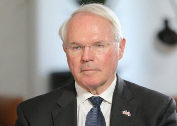 Ambasada e SHBA-së në Beograd shpërndan njoftimin e Blinken –