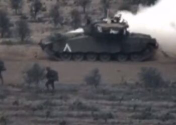 VIDEO/ Betejë e ashpër mes ushtarëve izraelitë dhe Hamasit –