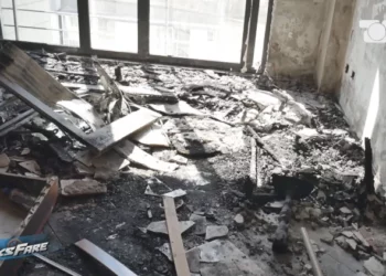 Lidhja e paligjshme elektrike shkrumbon apartamentin, rrezikohen banorët e një pallati –