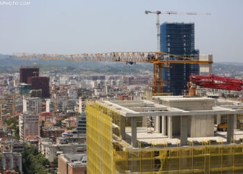 Çmimet e banesave rriten sërish, 60% blihen pa kredi bankare –