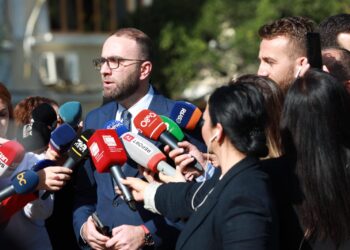 Sekuestrimi i pronave të investitorëve strategjikë, Bardhi mesazh Ramës: Po të vjen dita…