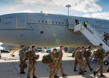 Pas sulmit terrorist në Veri, 200 trupat të NATO-s mbërrijnë në Kosovë –