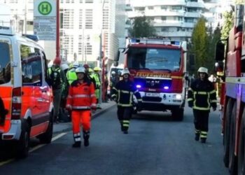 Ngjarje e rëndë, bie skela e punimeve, vdesin 3 punëtorë –