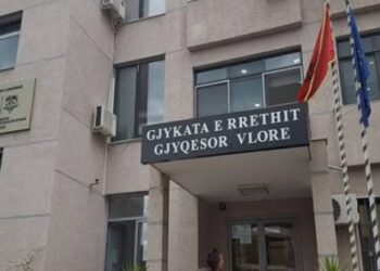 Drogë në parcelat me misër, lihet në burg një prej të arrestuarve –