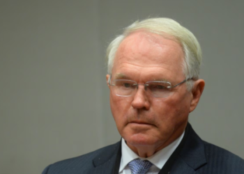 Ambasadorët e SHBA dhe BE zbarkojnë në kufirin Serbi-Kosovë, çfarë po ndodh… –