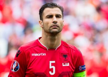 FOTO/ Gazeta e njohur italiane fshin Kosovën nga harta, reagon Cana –