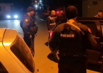 Operacioni i FNSH në Vlorë, 14 të shoqëruar nga policia –