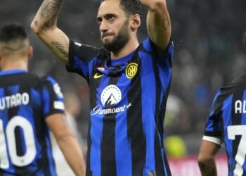 Calhanoglu i dhuron fitoten Inter-it, Bayern feston në Turqi –