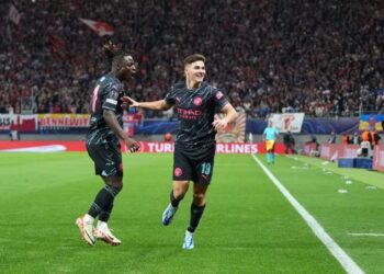 Newcastle shkatërron PSG, Milan nuk di të shënojë. City bën detyrën –