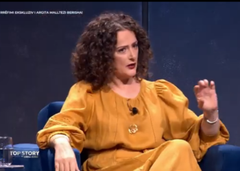 A do i hyni politikës aktive, po Bashën ju e futët në PD? Ja ç’thotë Argita Malltezi –