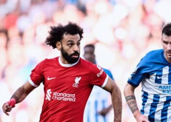 Spektakël dhe gola, barazime në tri duelet e Premier League –