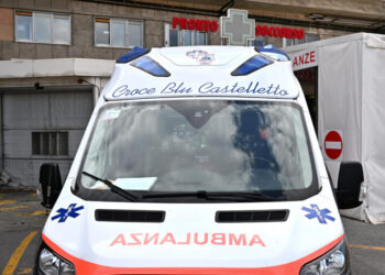 Në luftë për jetën, 1 vjeçarja shqiptare bie nga lartësia 6 metra. Detajet –