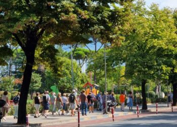 660 mijë italianë erdhën në Shqipëri deri në gusht, të dytët pas Kosovës –