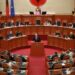 Berisha proteston në Kuvend ndaj ministreve: Silleni si badigardet e…