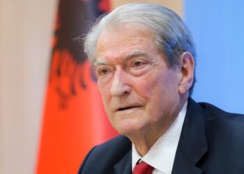 Rama firmosi për kompleksin Partizani, Ahmetaj u shpall në kërkim me urdhër të Lindës –