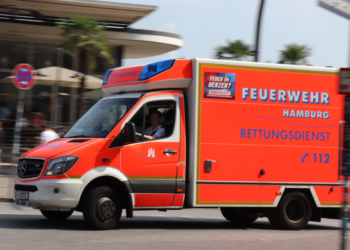 Shembet skela e ashensorit, 5 punëtorë humbin jetën tragjikisht –